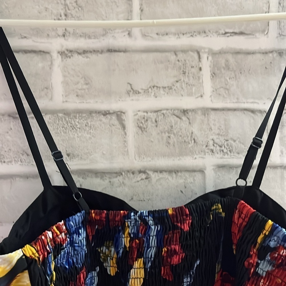 Bog Collective Floral Print Spaghetti Strap Short Dress-size small, with pockets - Picture 5 of 6